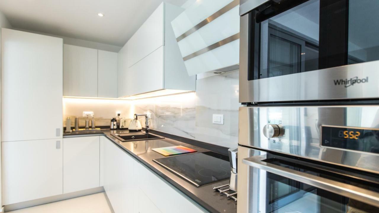 Spacious Modern Apartment Close To The Beach ドゥブロブニク エクステリア 写真